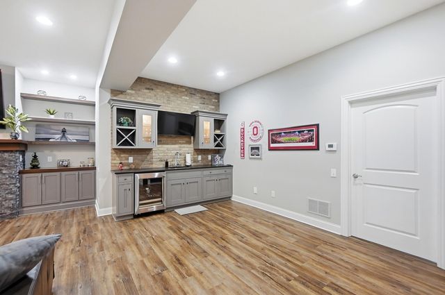3472 Westbrook Place, Lewis Center, OH 43035