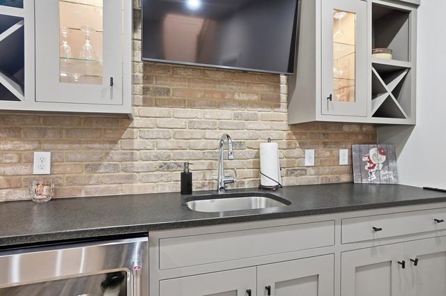 3472 Westbrook Place, Lewis Center, OH 43035