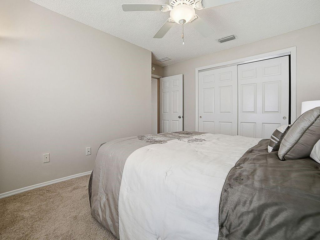 Image 20 of property listing at 1018 RIDGEVILLE ROAD, The Villages, FL 32162