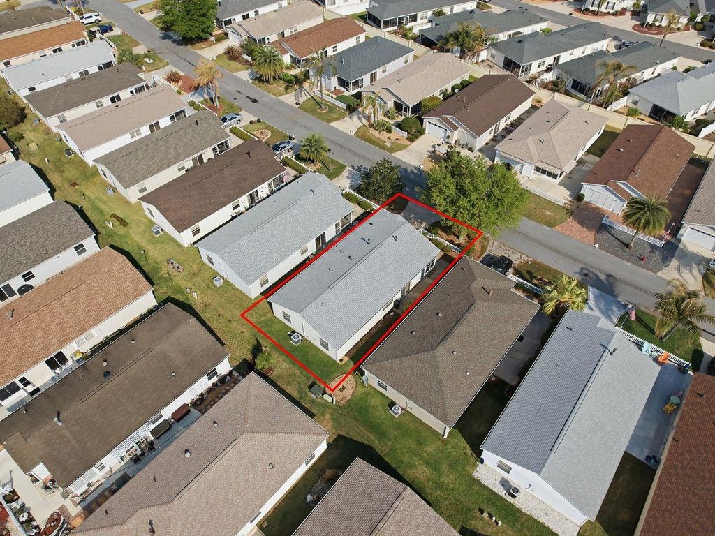 Image 24 of property listing at 1018 RIDGEVILLE ROAD, The Villages, FL 32162