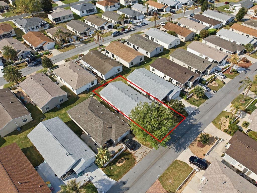 Image 26 of property listing at 1018 RIDGEVILLE ROAD, The Villages, FL 32162