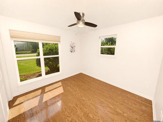 10375 Ridgely Dr, Baton Rouge, LA 70809
