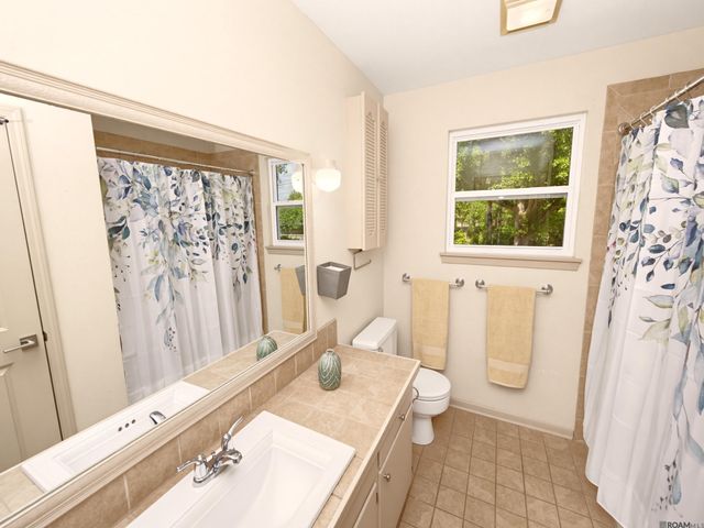 10375 Ridgely Dr, Baton Rouge, LA 70809