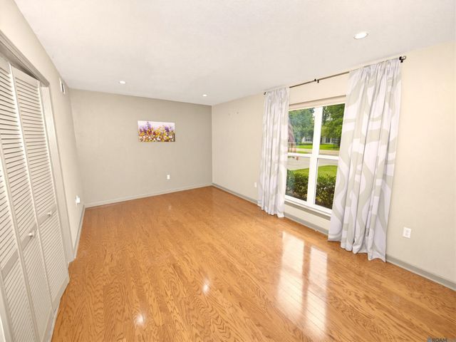 10375 Ridgely Dr, Baton Rouge, LA 70809