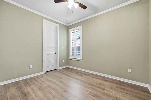 13101 Brave Tenderfoot TRL, Buda, TX 78610