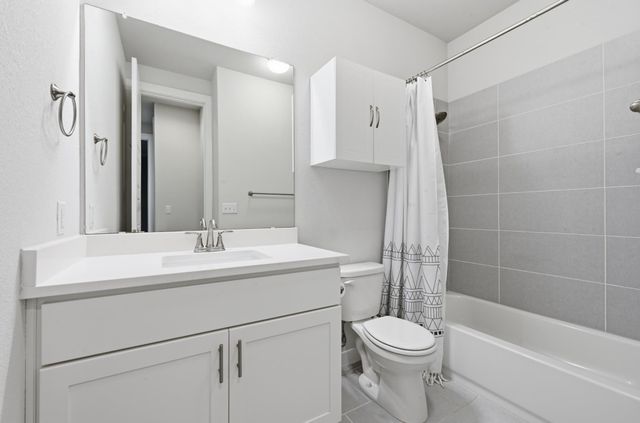 13101 Brave Tenderfoot TRL, Buda, TX 78610