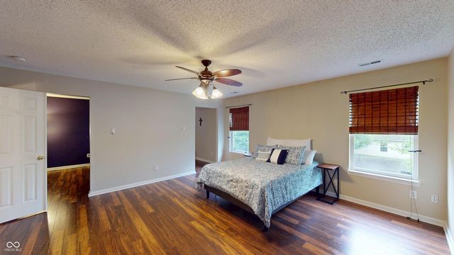 8017 Wildcat Run Lane, Indianapolis, IN 46239
