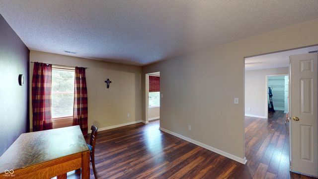 8017 Wildcat Run Lane, Indianapolis, IN 46239