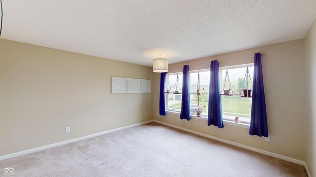 8017 Wildcat Run Lane, Indianapolis, IN 46239