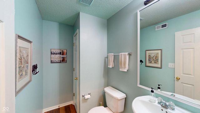 8017 Wildcat Run Lane, Indianapolis, IN 46239