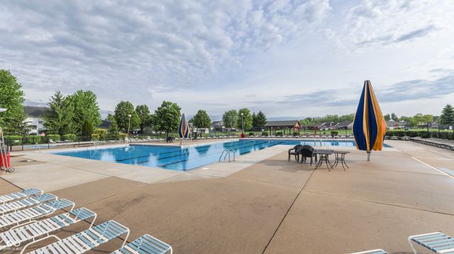 8017 Wildcat Run Lane, Indianapolis, IN 46239