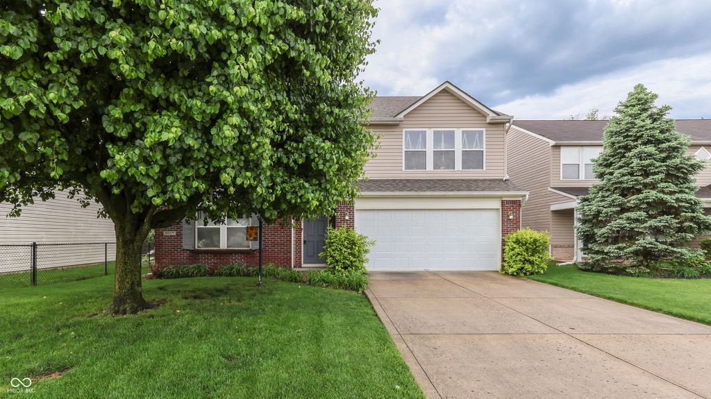 8017 Wildcat Run Lane, Indianapolis, IN 46239
