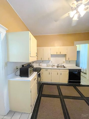 517 Raton Ave, La Junta, CO 81050