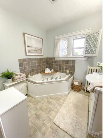 517 Raton Ave, La Junta, CO 81050