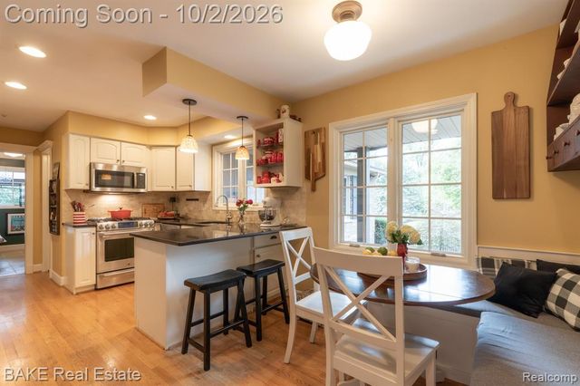 9200 Colony Farm Drive, Plymouth, MI 48170