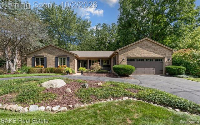 9200 Colony Farm Drive, Plymouth, MI 48170