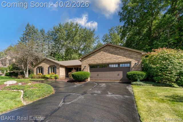 9200 Colony Farm Drive, Plymouth, MI 48170