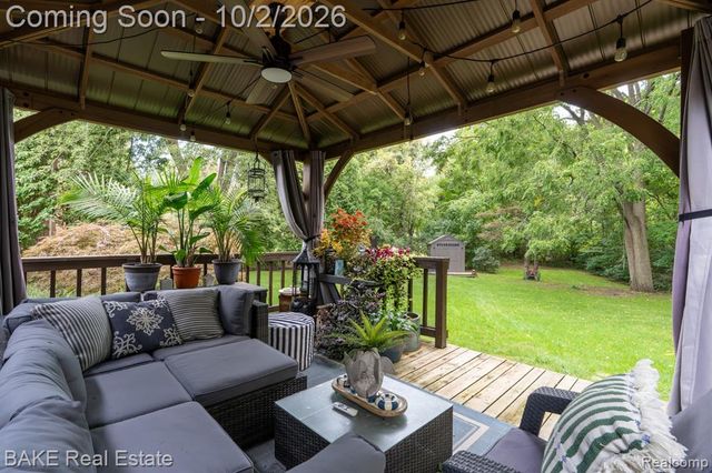 9200 Colony Farm Drive, Plymouth, MI 48170