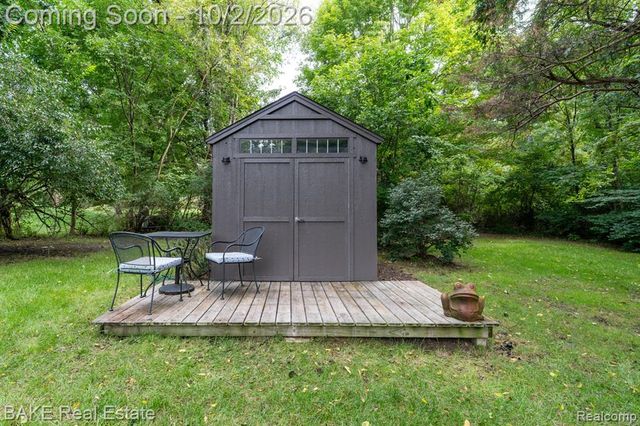 9200 Colony Farm Drive, Plymouth, MI 48170