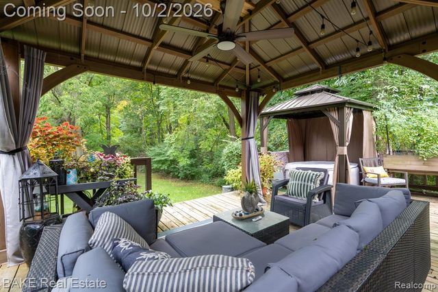 9200 Colony Farm Drive, Plymouth, MI 48170