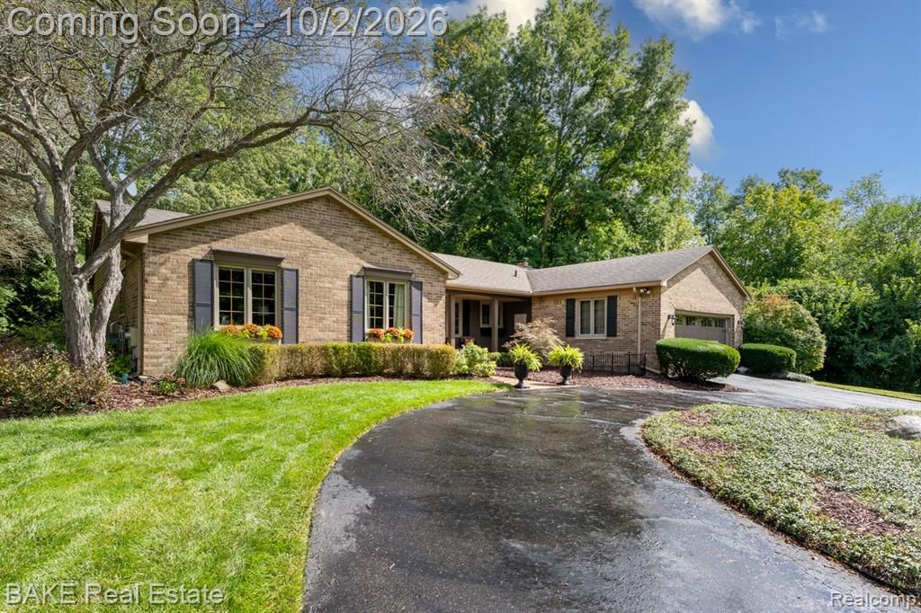 9200 Colony Farm Drive, Plymouth, MI 48170