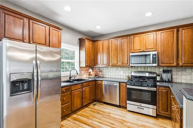 1200 Wing Street 12, Atlanta, GA 30350