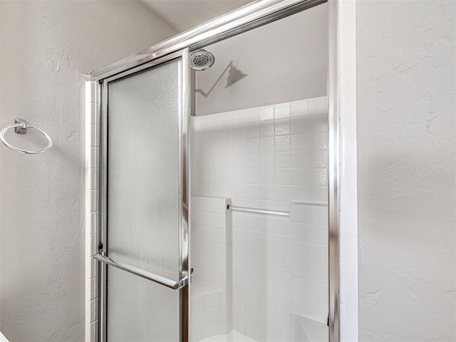 2512 SE 93rd Street, Moore, OK 73160