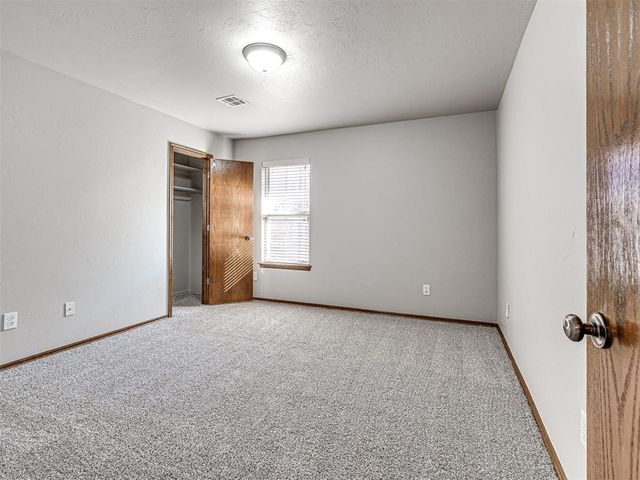 2512 SE 93rd Street, Moore, OK 73160