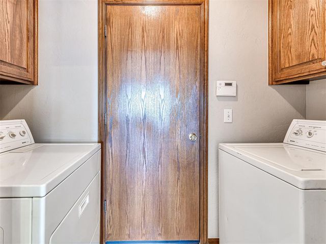 2512 SE 93rd Street, Moore, OK 73160