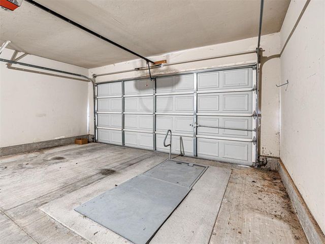 2512 SE 93rd Street, Moore, OK 73160