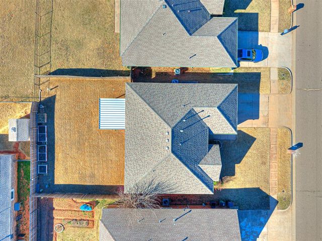 2512 SE 93rd Street, Moore, OK 73160