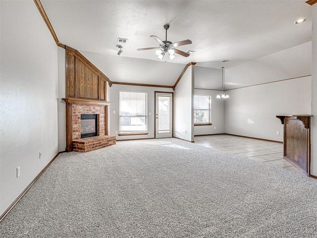 2512 SE 93rd Street, Moore, OK 73160