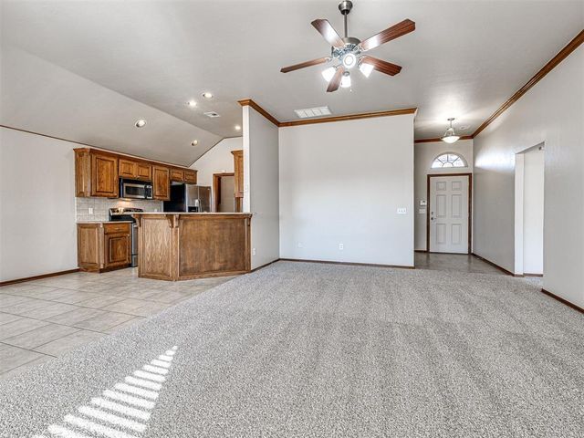 2512 SE 93rd Street, Moore, OK 73160