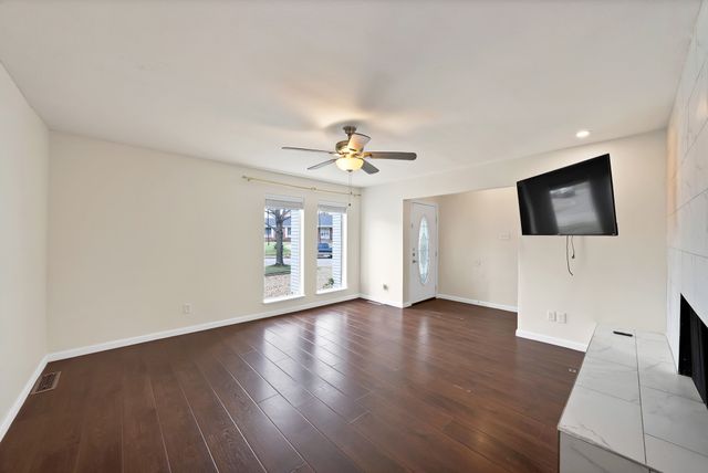 1205 Golden Trophy Drive, Dallas, TX 75232