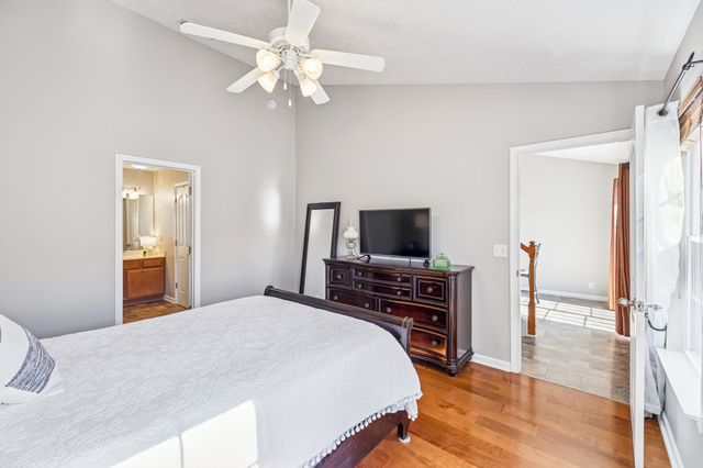 3309 Risen Star Dr, Murfreesboro, TN 37128