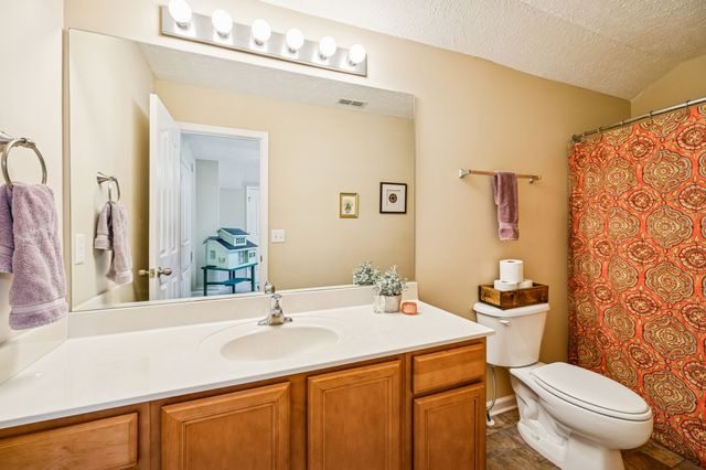 3309 Risen Star Dr, Murfreesboro, TN 37128