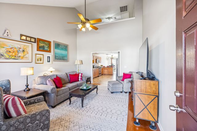 3309 Risen Star Dr, Murfreesboro, TN 37128