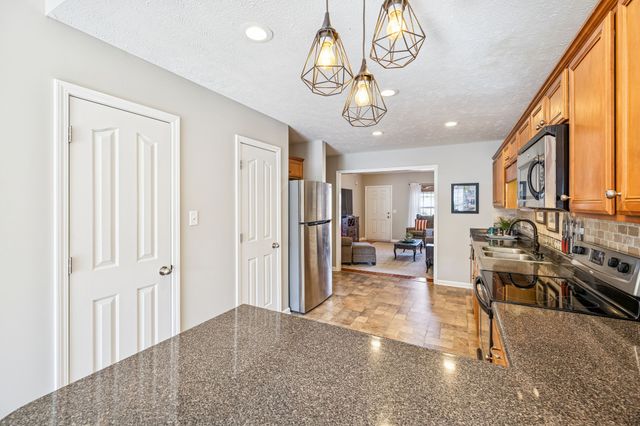 3309 Risen Star Dr, Murfreesboro, TN 37128