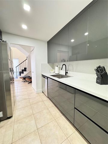 8650 SW 109th Avenue 3-116, Miami, FL 33173