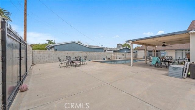 1351 N 10th, Colton, CA 92324