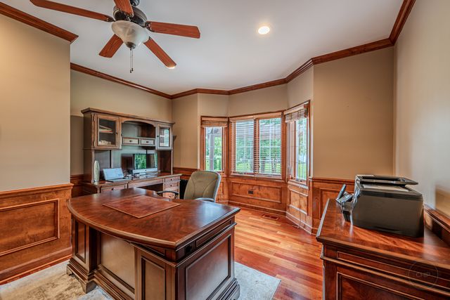 4204 Chaparral Drive, Naperville, IL 60564