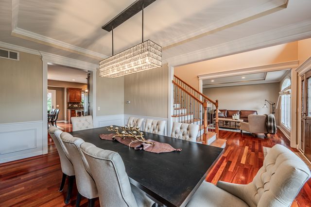 4204 Chaparral Drive, Naperville, IL 60564