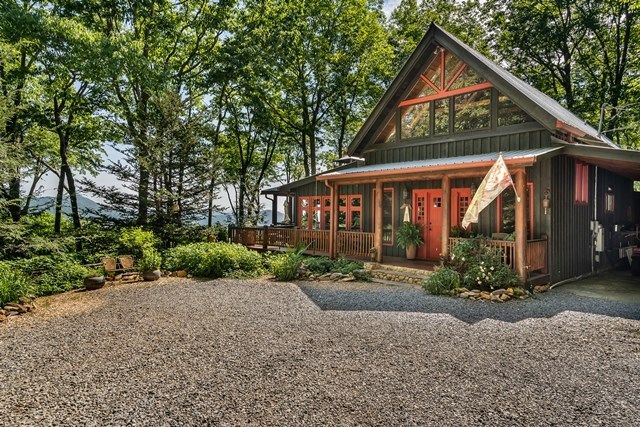 772 Double Knob Road, Ellijay, GA 30540