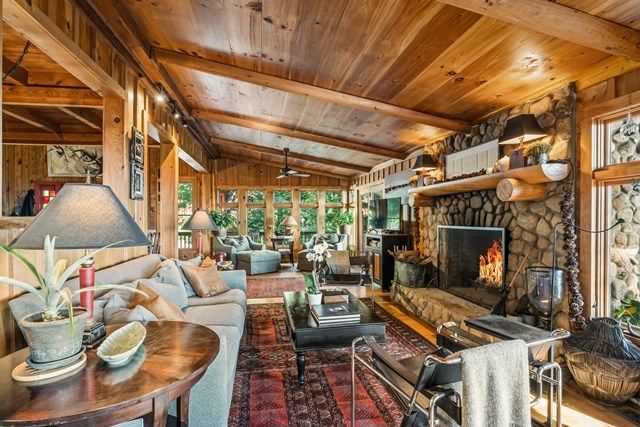 772 Double Knob Road, Ellijay, GA 30540