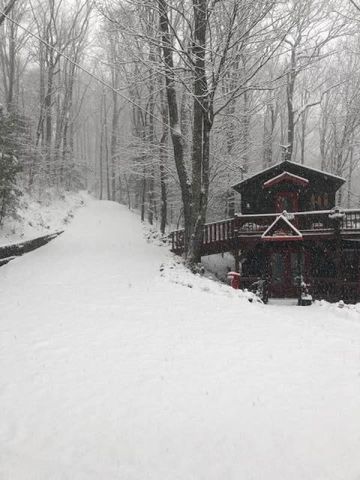 772 Double Knob Road, Ellijay, GA 30540