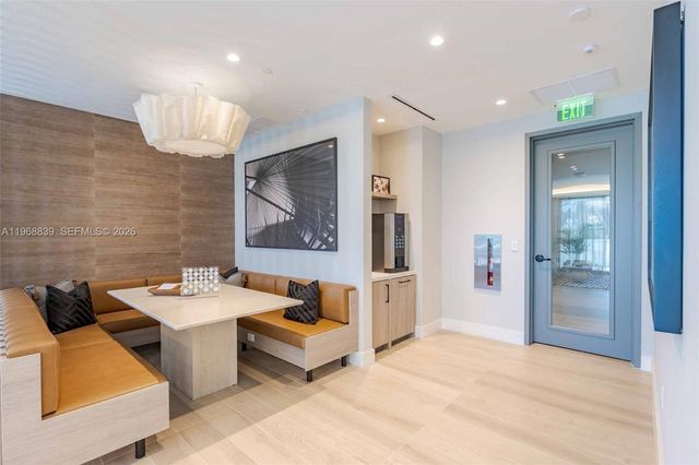 3900 Alton Road 625, Miami Beach, FL 33140