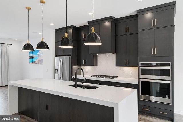 1773 VIOLET RIDGE PL, Mclean, VA 22102