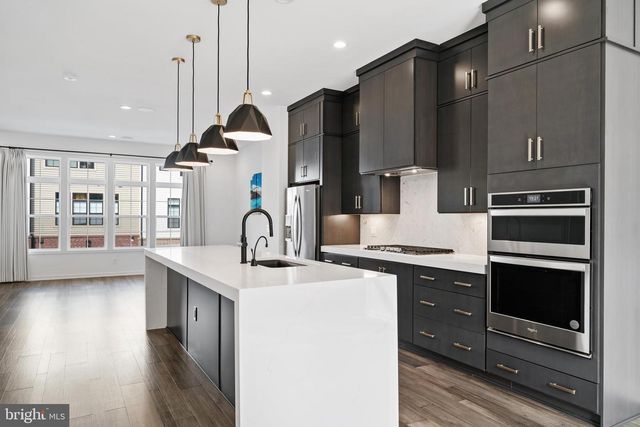 1773 VIOLET RIDGE PL, Mclean, VA 22102