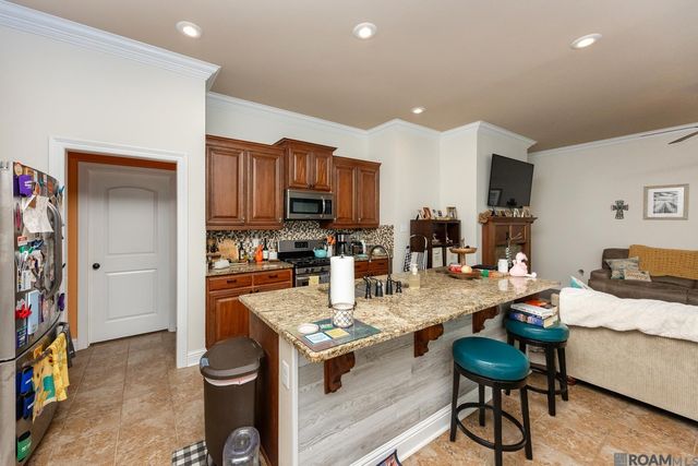 3736 Union Dr, Addis, LA 70710