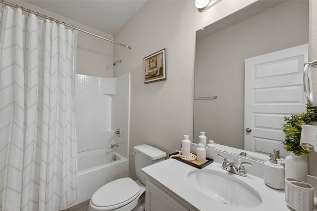 2233 Burning Bush Lane, Waxahachie, TX 75167